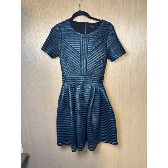Maje Dress $510 Black Blue Fit Flare Short Sleeve Lace Lined Party Cocktail - Picture 1 of 8